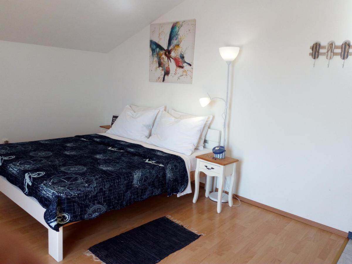 Boutique Apartments Julija Водице Екстер'єр фото